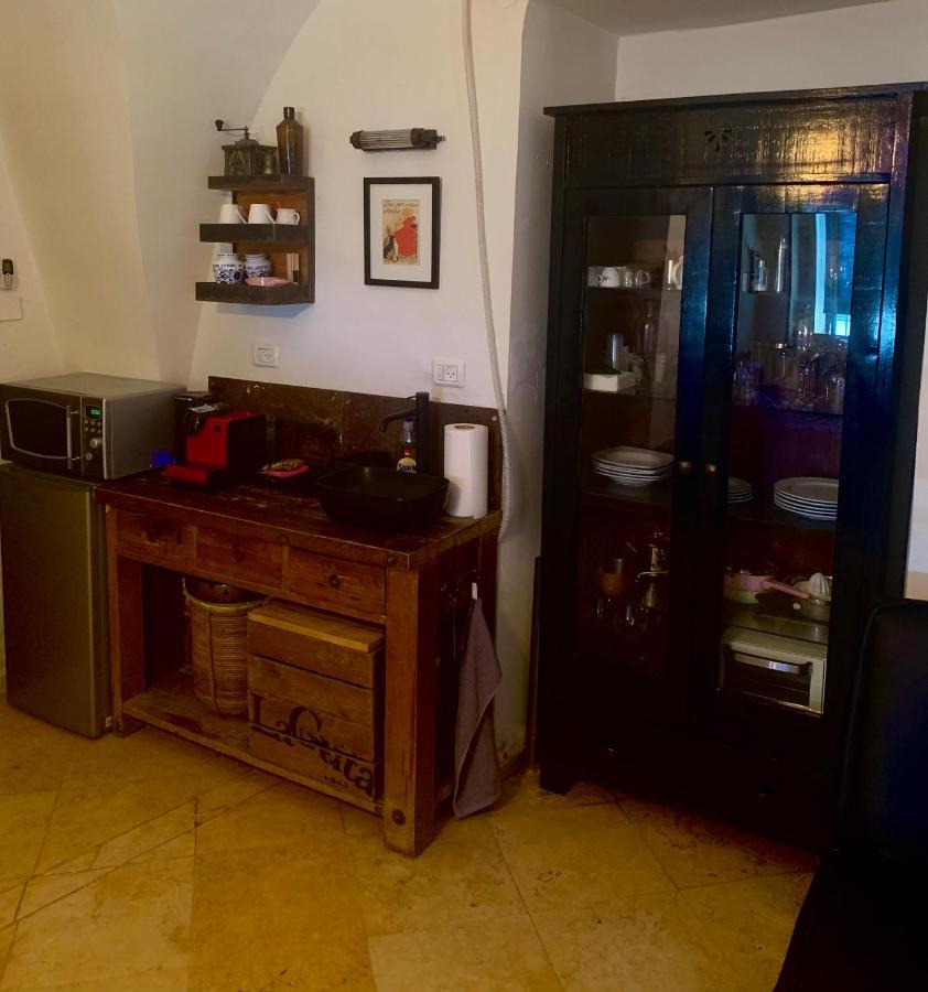 Private Room Studio Suite Yerusalem Bagian luar foto
