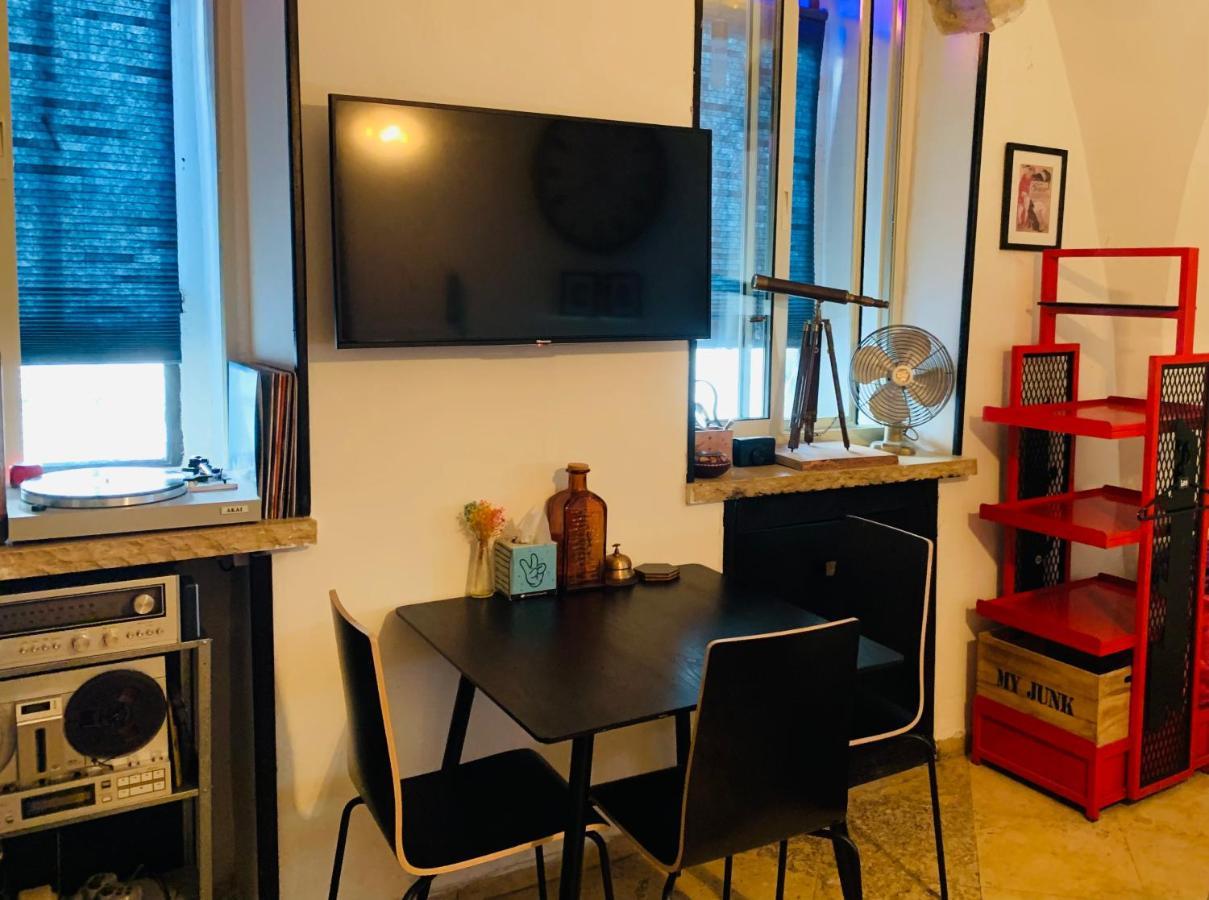 Private Room Studio Suite Yerusalem Bagian luar foto